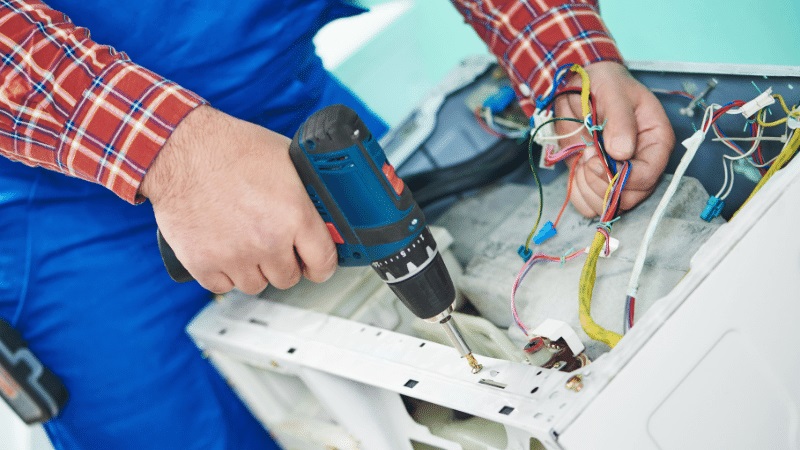 Çamlıdere Hoover Hoover çamaşır makinesi kart tamiri – Su almama arızası orijinal parça ile giderildi. - Teknik servis örneği